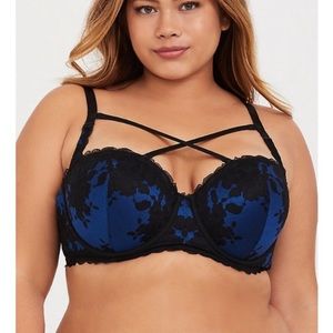 Torrid Boudoir, 5-Way Strappy Push Up Strapless Bra- Black Turquoise 42D